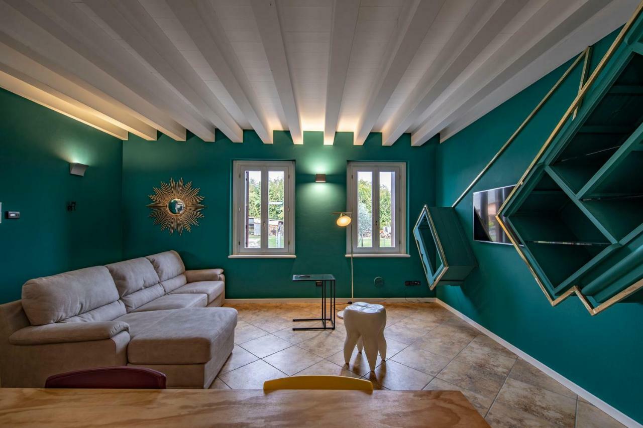 Designcontrodesign Villa Desenzano del Garda Luaran gambar