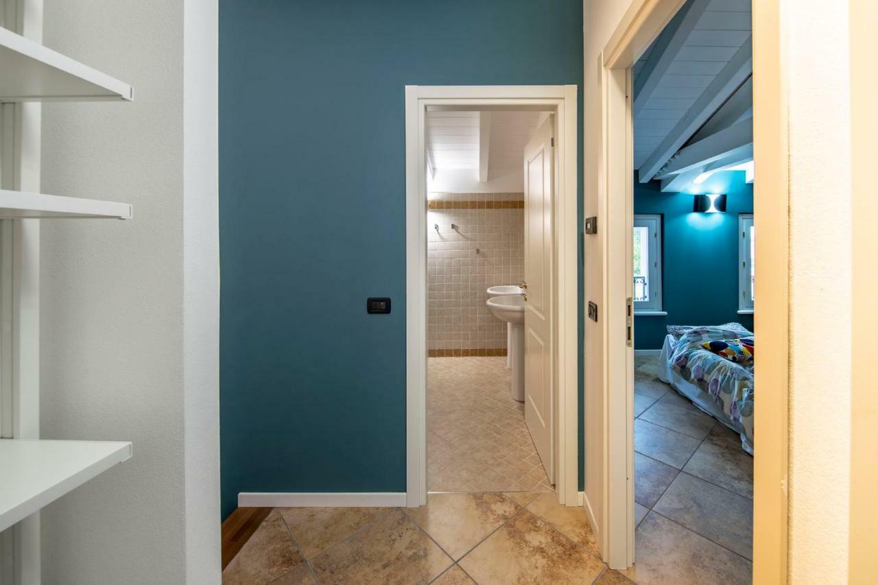 Designcontrodesign Villa Desenzano del Garda Luaran gambar