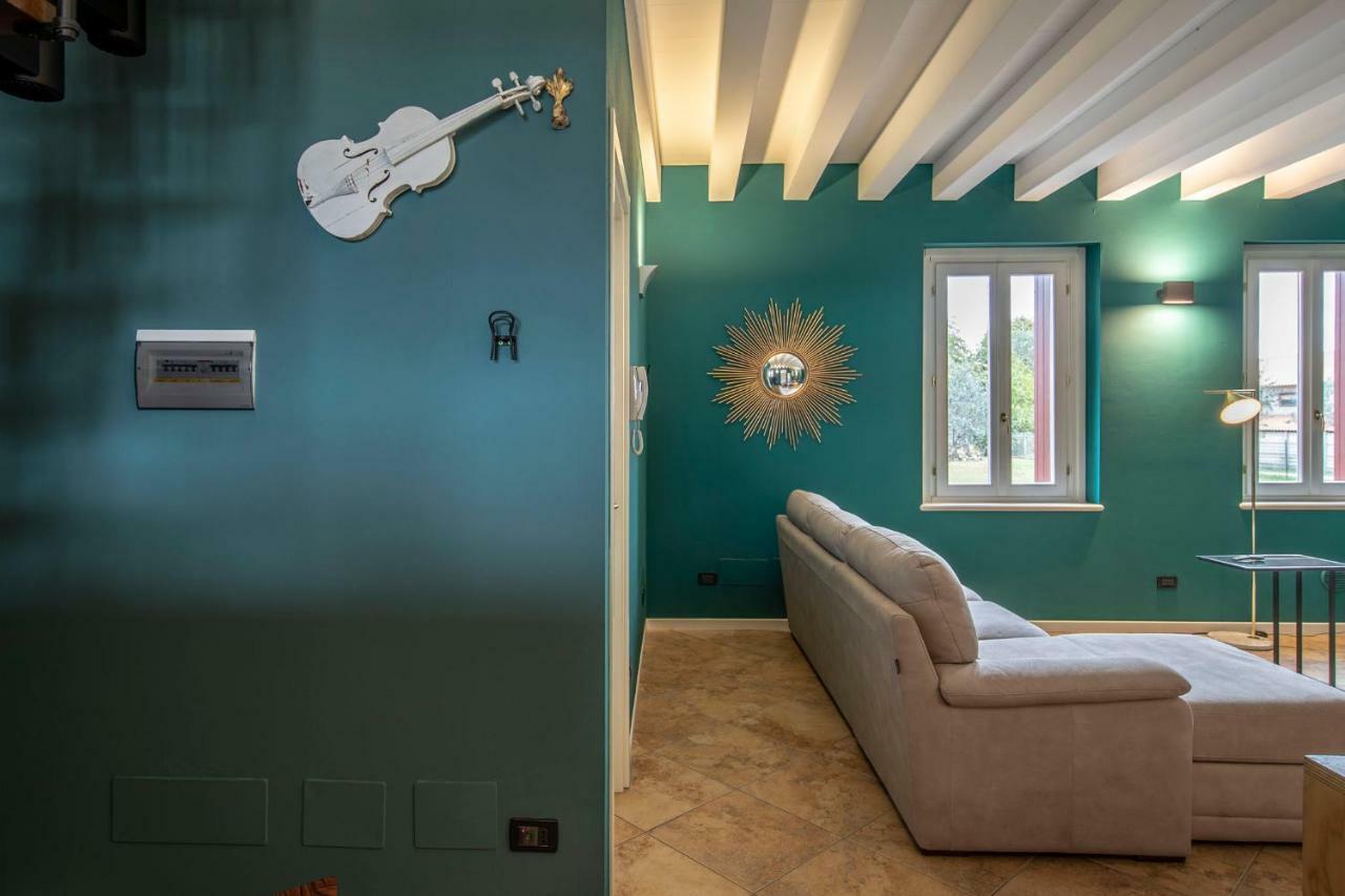 Designcontrodesign Villa Desenzano del Garda Luaran gambar